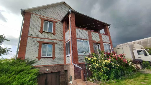 Продается 2-этажный дом, 176 м²