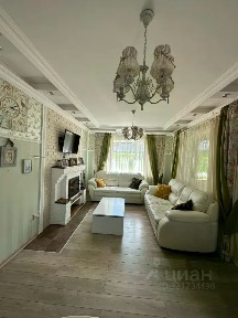 Продается 2-этажный дом, 200 м²