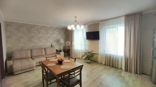 Продается 2-этажный дом, 276,5 м²