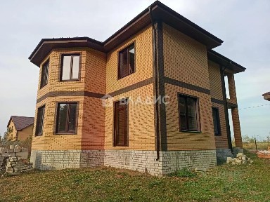 Продается 2-этажный дом, 227,6 м²