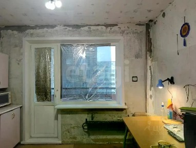 Продается 4-комн. квартира, 92,8 м²