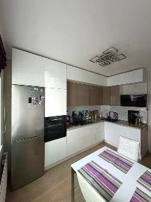 Продается 2-комн. квартира, 51 м²
