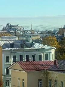 Продается 2-комн. квартира, 64 м²