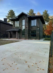 Продается 2-этажный дом, 163 м²