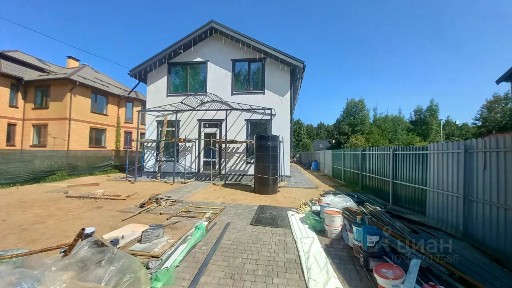 Продается 2-этажный дом, 120 м²