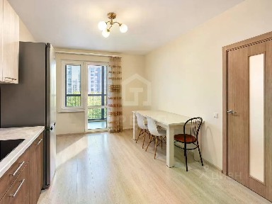 Продается 2-комн. квартира, 56,3 м²