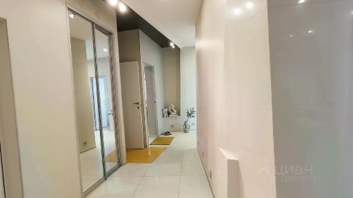 Сдается 4-комн. квартира, 131,3 м²