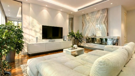 Сдается 3-комн. квартира, 160 м²
