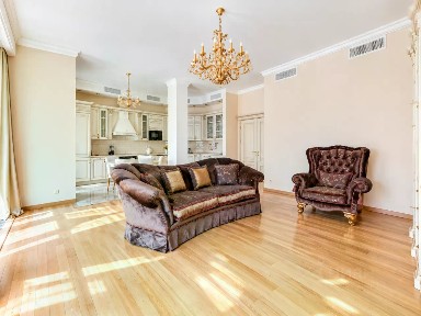 Сдается 3-комн. квартира, 136 м²