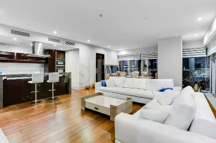 Сдаются 3-комн. апартаменты, 170 м²