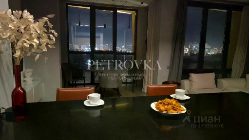 Сдается 1-комн. квартира, 48 м²