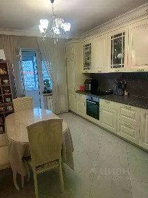 Продается 3-комн. квартира, 110 м²