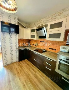 Продается 3-комн. квартира, 76,8 м²