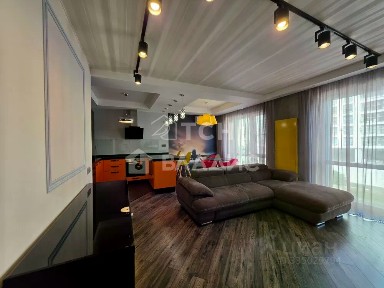 Продается 2-комн. квартира, 63,6 м²