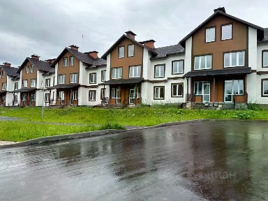 Продается 2-комн. квартира, 64,7 м²