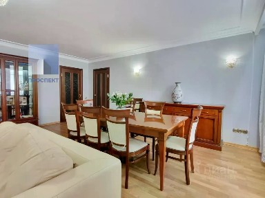Продается 4-комн. квартира, 123 м²