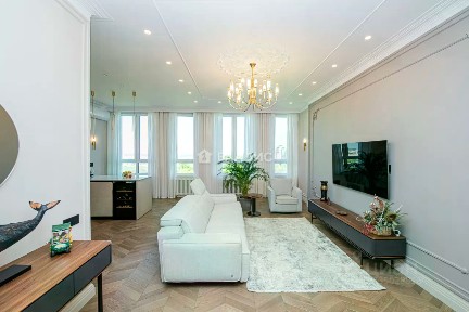 Продается 2-комн. квартира, 64,2 м²