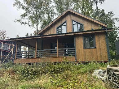 Продается 2-этажный дом, 260,3 м²