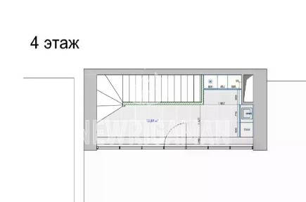 Продается 4-этажный таунхаус, 311 м²