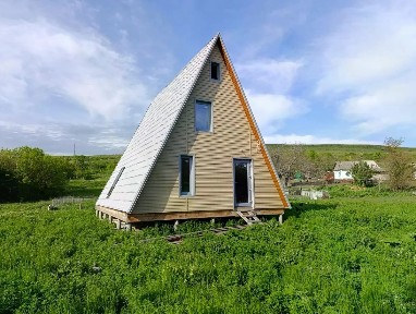 Продается 3-этажный дом, 100 м²