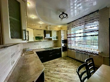 Продается 3-комн. квартира, 84 м²