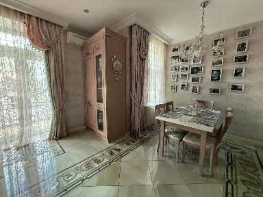 Продается 3-комн. квартира, 99 м²