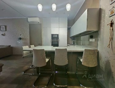 Продается 2-комн. квартира, 84,2 м²