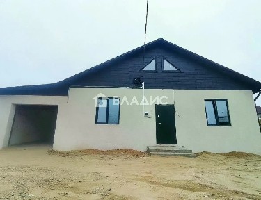Продается 1-этажный дом, 180 м²
