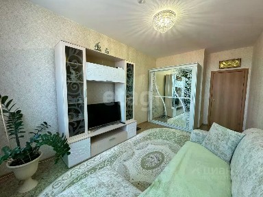 Продается 3-комн. квартира, 72 м²