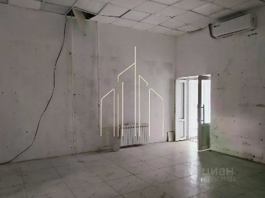 Продается торговая площадь, 550 м²