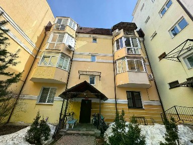 Сдается 5-комн. квартира, 124,4 м²