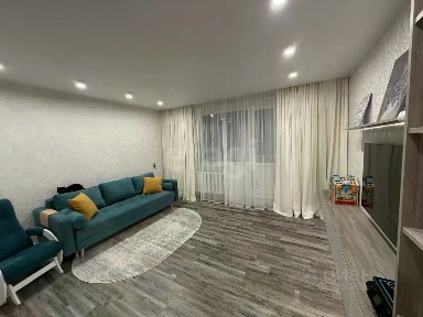Сдается 4-комн. квартира, 78,4 м²
