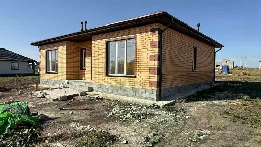 Продается 1-этажный дом, 107 м²
