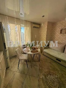 Продается 2-комн. квартира, 71,3 м²