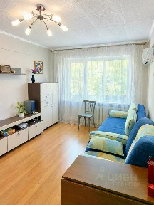 Продается 2-комн. квартира, 42,5 м²