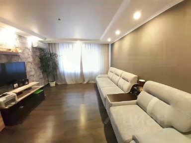 Продается 2-комн. квартира, 55 м²