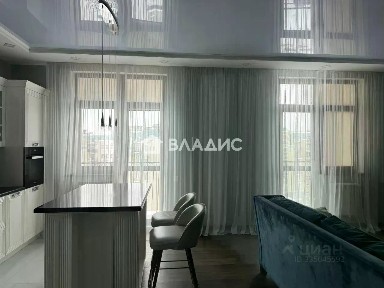 Продается 2-комн. квартира, 72,9 м²