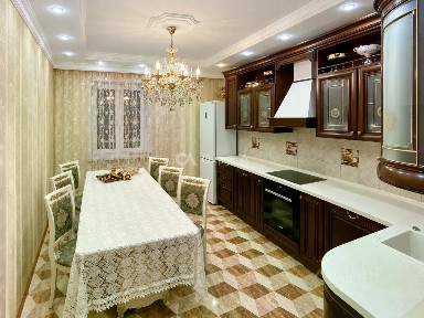 Продается 3-комн. квартира, 105 м²