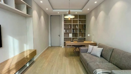Сдается 4-комн. квартира, 134 м²