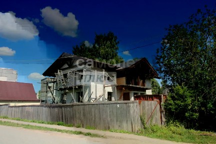 Продается 2-этажный коттедж, 300 м²