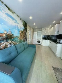 Продается 2-комн. квартира, 43 м²