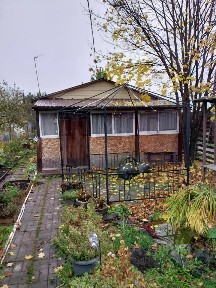 Свердловская область, Сысертский муниципальный округ, Полевой поселок, Улыбка коллективный сад, 33