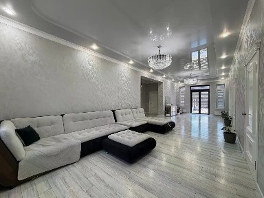 Продается 1-этажный дом, 360 м²