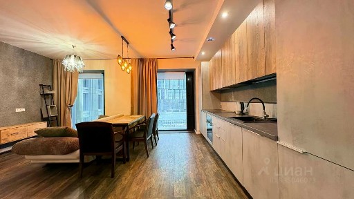 Продается 2-комн. квартира, 66,8 м²