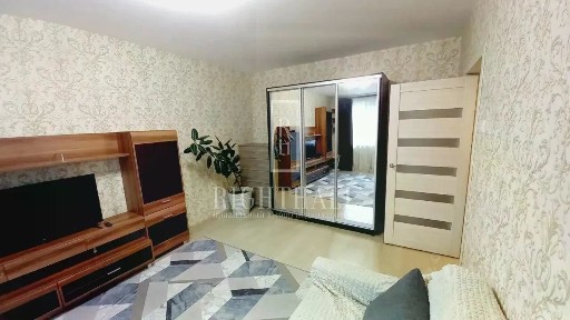 Москва, ЮВАО, р-н Люблино, ул. Верхние Поля, 33К1