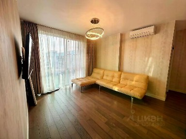 Продается 3-комн. квартира, 71 м²