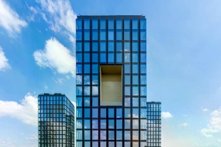 Продается 3-комн. квартира, 128 м²