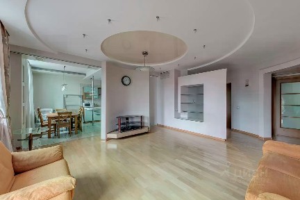 Продается 3-комн. квартира, 113,2 м²
