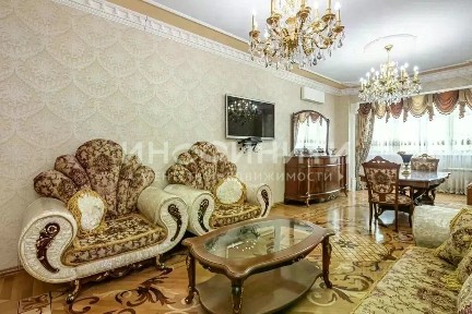 Продается 3-комн. квартира, 131,3 м²