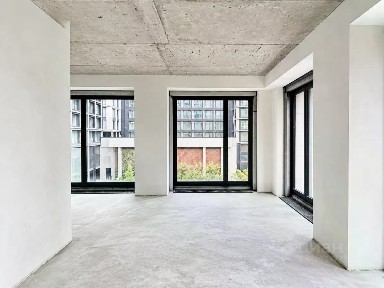 Продается 4-комн. квартира, 136 м²